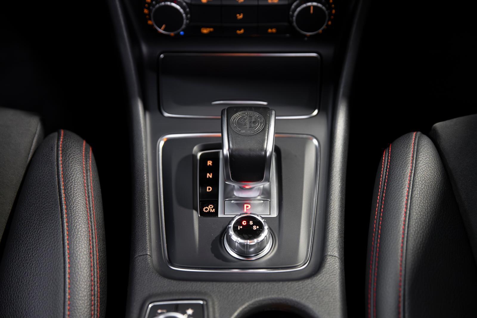 Mercedes-Benz CLA 45 AMG 0